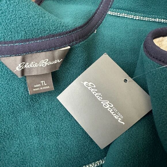 NWT EDDIE BAUER Chilali Faux Shearling Fleece Vest in Oyster - Picture 9 of 12